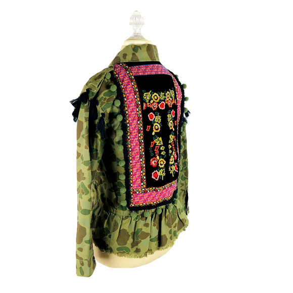 Coffee Shop Camo Floral Embroidered Tassel Jacket - Picture 3 of 8